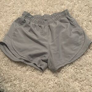 light grey nike running shorts